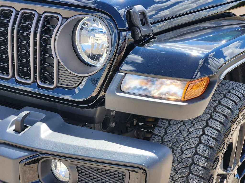 2024 Jeep Gladiator Nighthawk