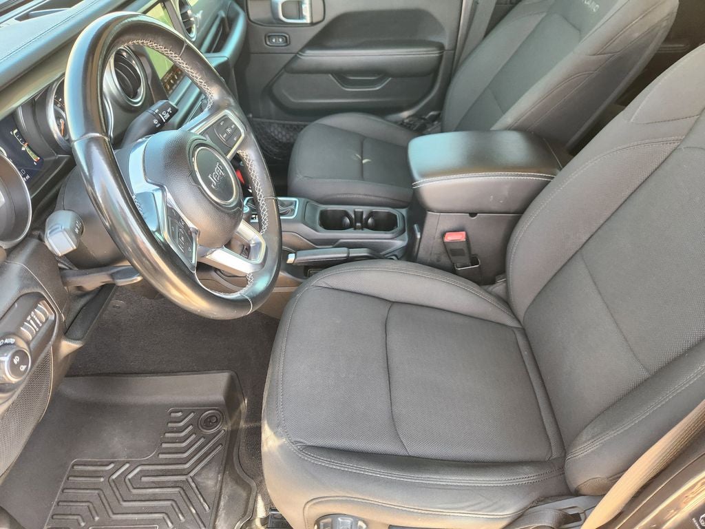 2021 Jeep Gladiator Overland 4x4