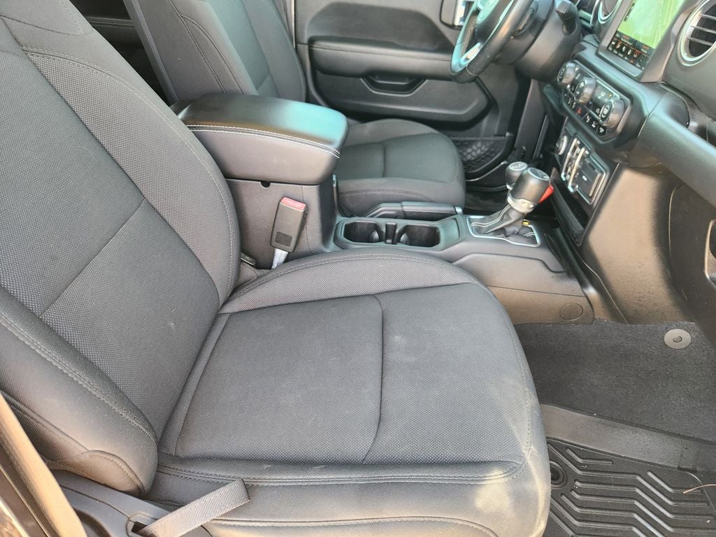 2021 Jeep Gladiator Overland 4x4