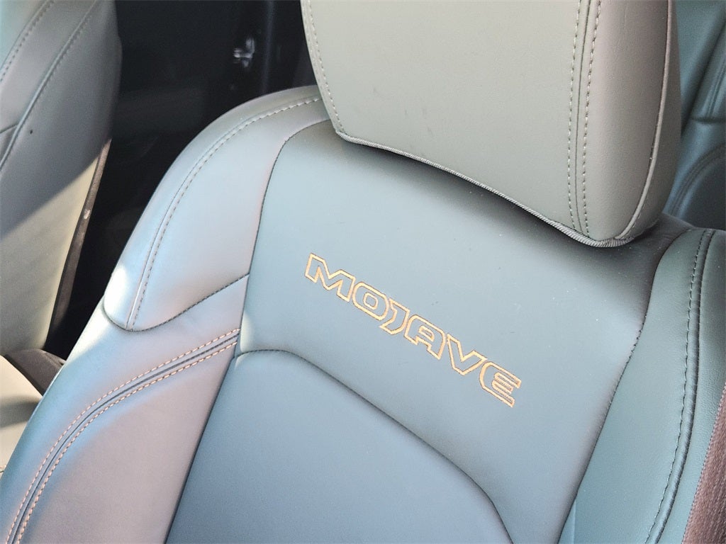 2024 Jeep Gladiator Mojave X