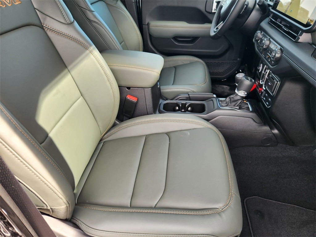 2026 Jeep Gladiator GLADIATOR MOJAVE X 4X4