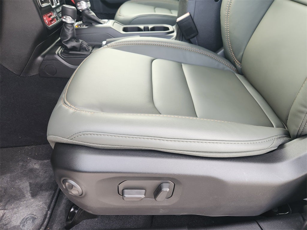 2026 Jeep Gladiator GLADIATOR MOJAVE X 4X4