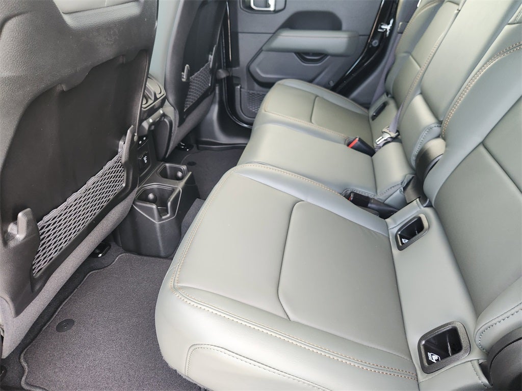 2026 Jeep Gladiator GLADIATOR MOJAVE X 4X4