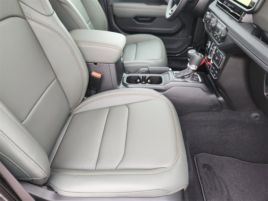 2026 Jeep Gladiator GLADIATOR MOJAVE X 4X4