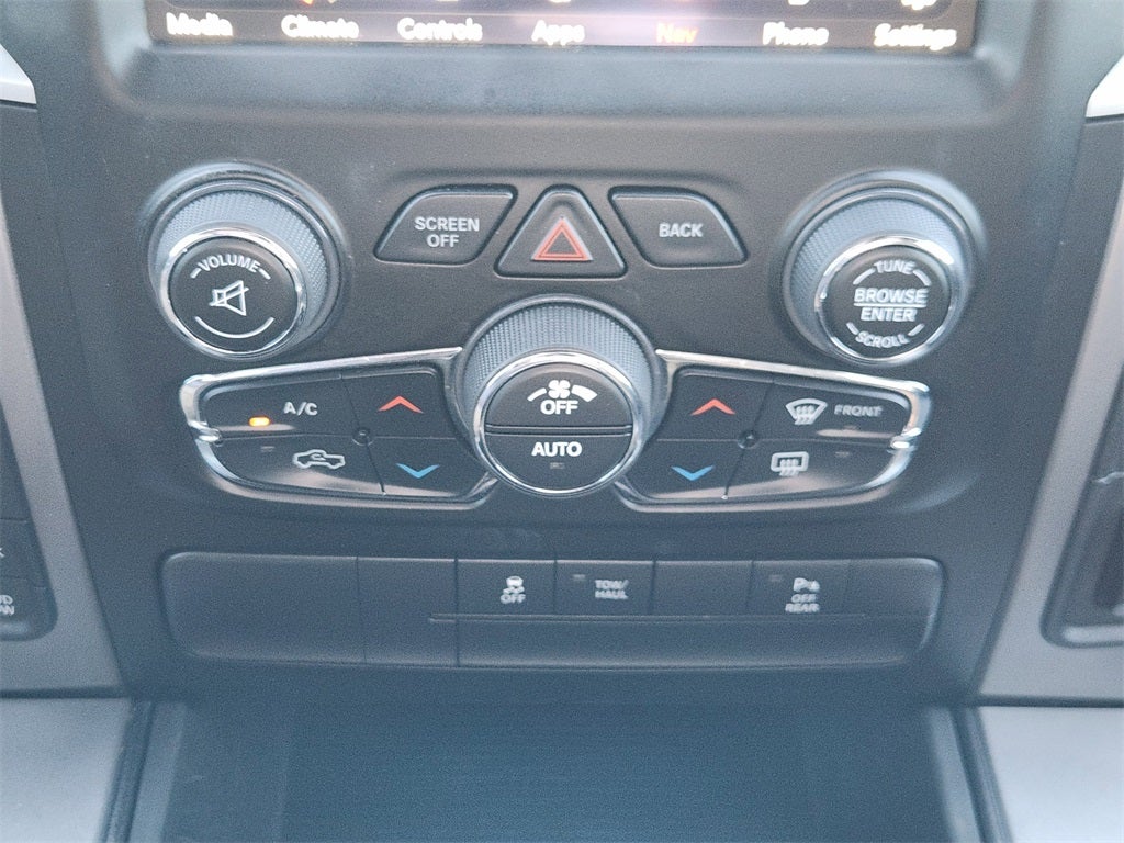 2022 RAM 1500 Classic Warlock Quad Cab 4x4 6'4' Box