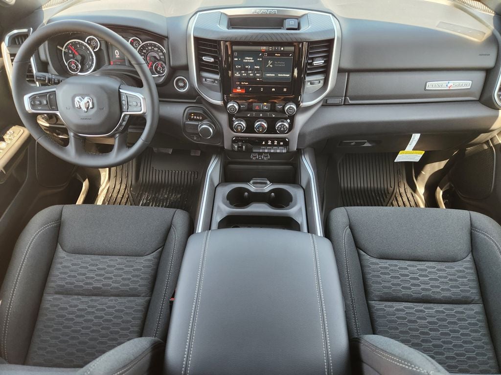 2026 RAM Ram 1500 RAM 1500 LONE STAR CREW CAB 4X2 5'7' BOX