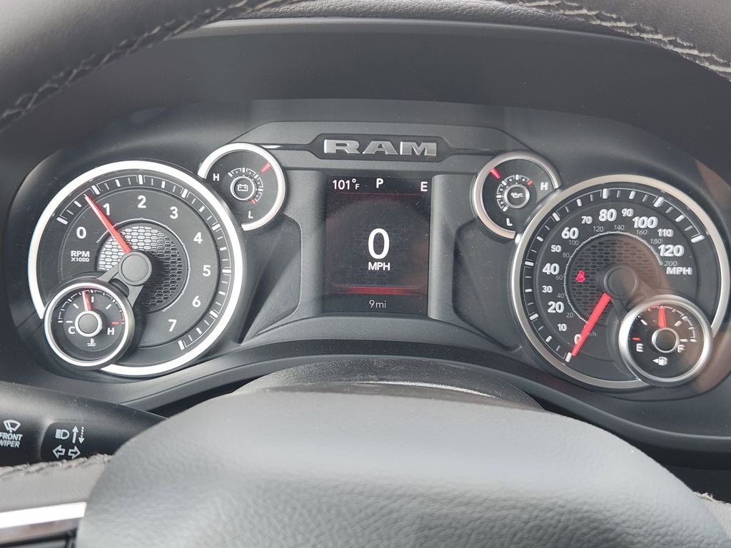 2026 RAM Ram 1500 RAM 1500 LONE STAR CREW CAB 4X2 5'7' BOX
