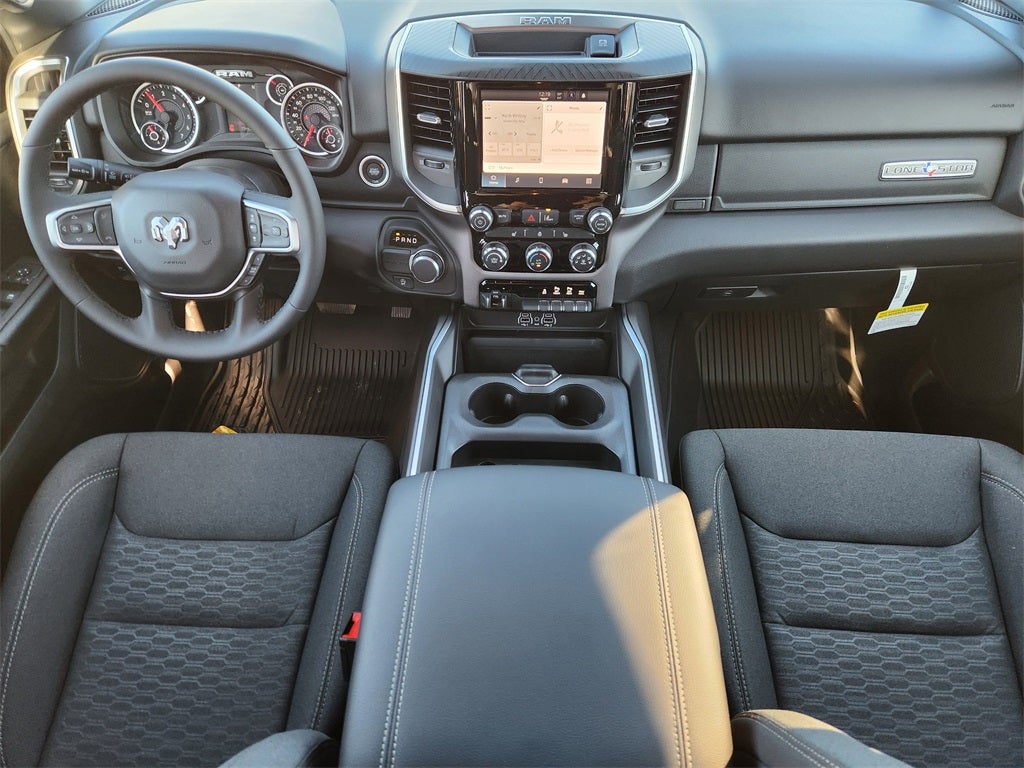 2026 RAM Ram 1500 RAM 1500 LONE STAR CREW CAB 4X2 5'7' BOX