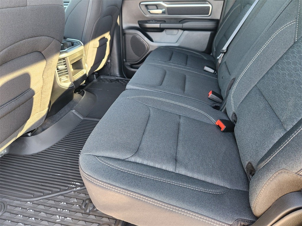 2026 RAM Ram 1500 RAM 1500 LONE STAR CREW CAB 4X2 5'7' BOX