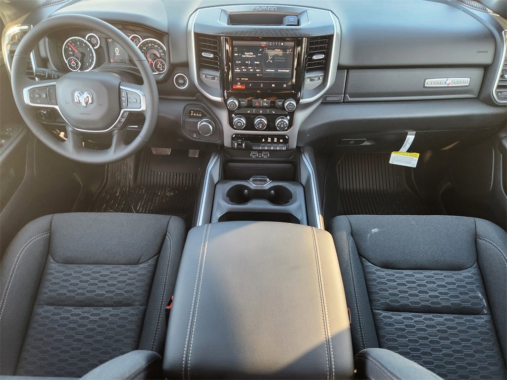 2026 RAM Ram 1500 RAM 1500 LONE STAR CREW CAB 4X2 5'7' BOX