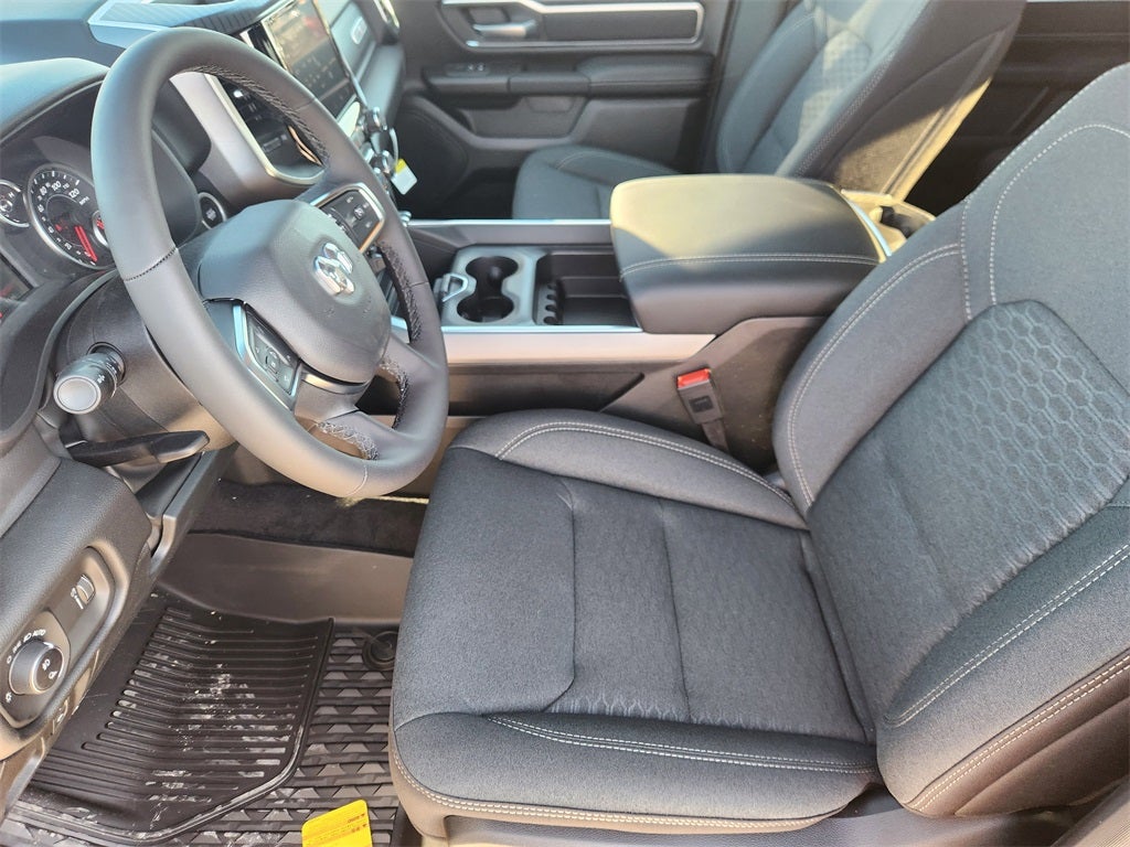 2026 RAM Ram 1500 RAM 1500 LONE STAR CREW CAB 4X2 5'7' BOX