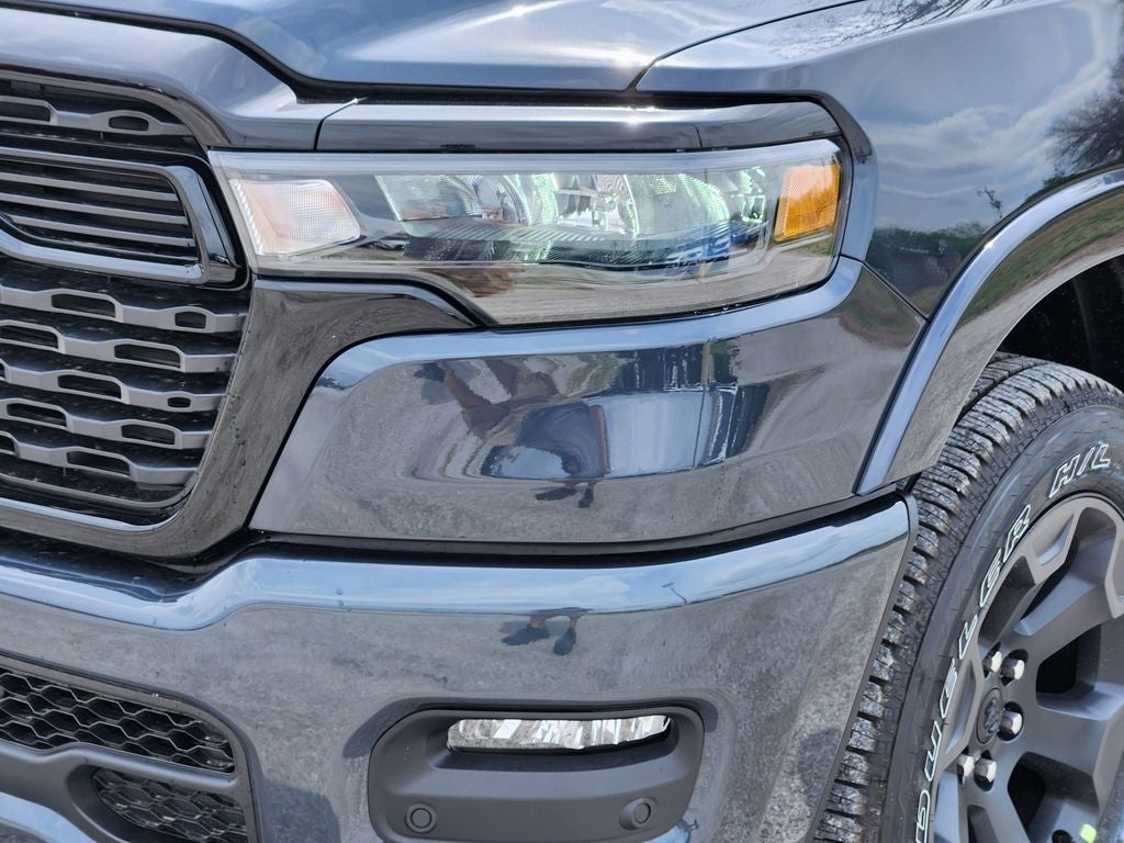 2026 RAM Ram 1500 RAM 1500 LONE STAR CREW CAB 4X2 5'7' BOX