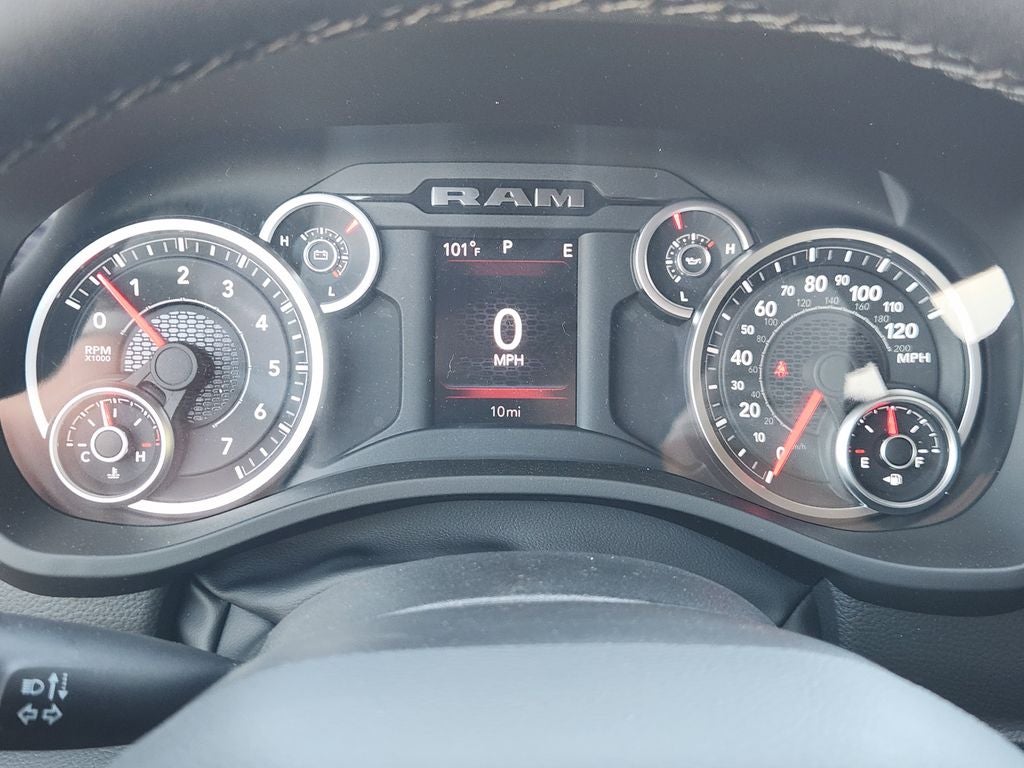 2026 RAM Ram 1500 RAM 1500 LONE STAR CREW CAB 4X2 5'7' BOX