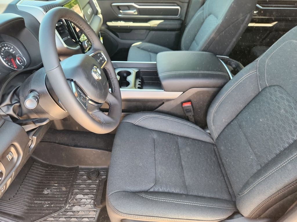 2026 RAM Ram 1500 RAM 1500 LONE STAR CREW CAB 4X2 5'7' BOX