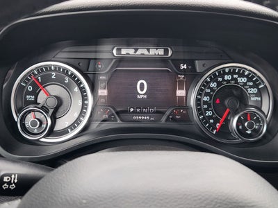 2022 RAM 1500 Lone Star Crew Cab 4x2 5'7' Box