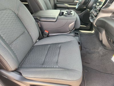 2026 RAM Ram 1500 RAM 1500 EXPRESS CREW CAB 4X2 5'7' BOX