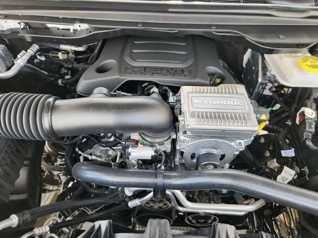 2026 RAM Ram 1500 RAM 1500 EXPRESS CREW CAB 4X2 5'7' BOX