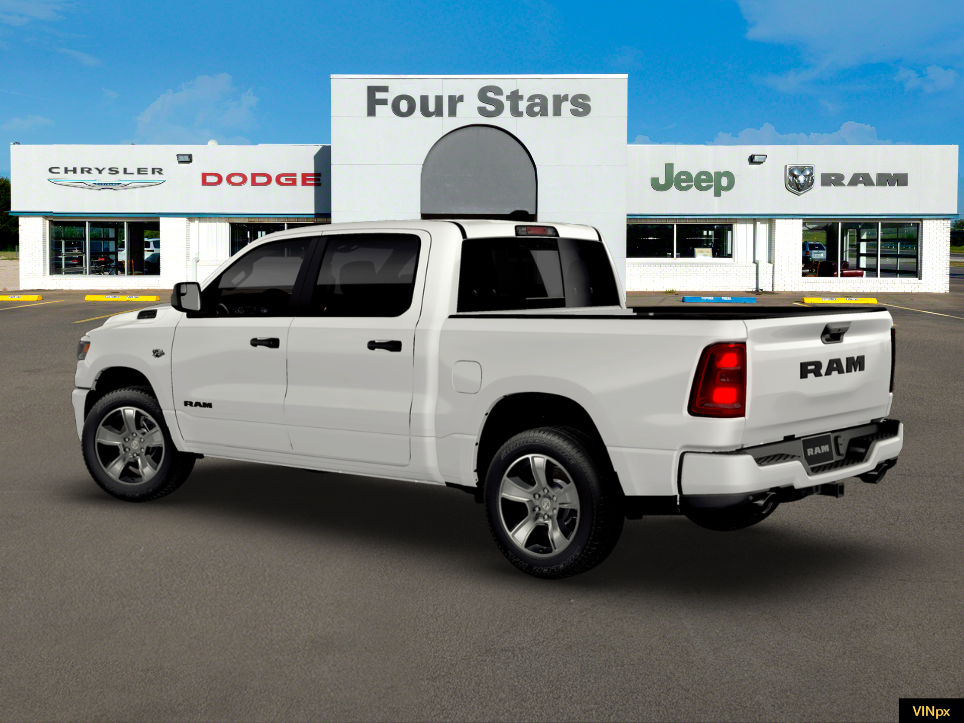 2026 RAM Ram 1500 RAM 1500 EXPRESS CREW CAB 4X2 5'7' BOX