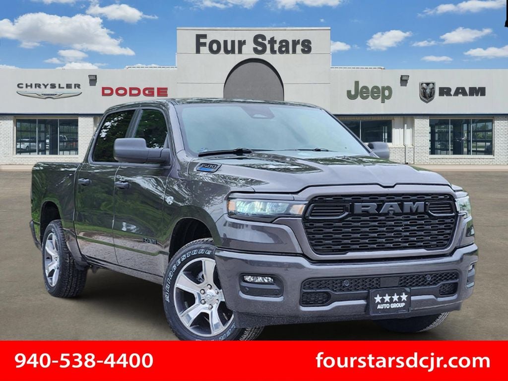 2026 RAM Ram 1500 RAM 1500 EXPRESS CREW CAB 4X2 5'7' BOX