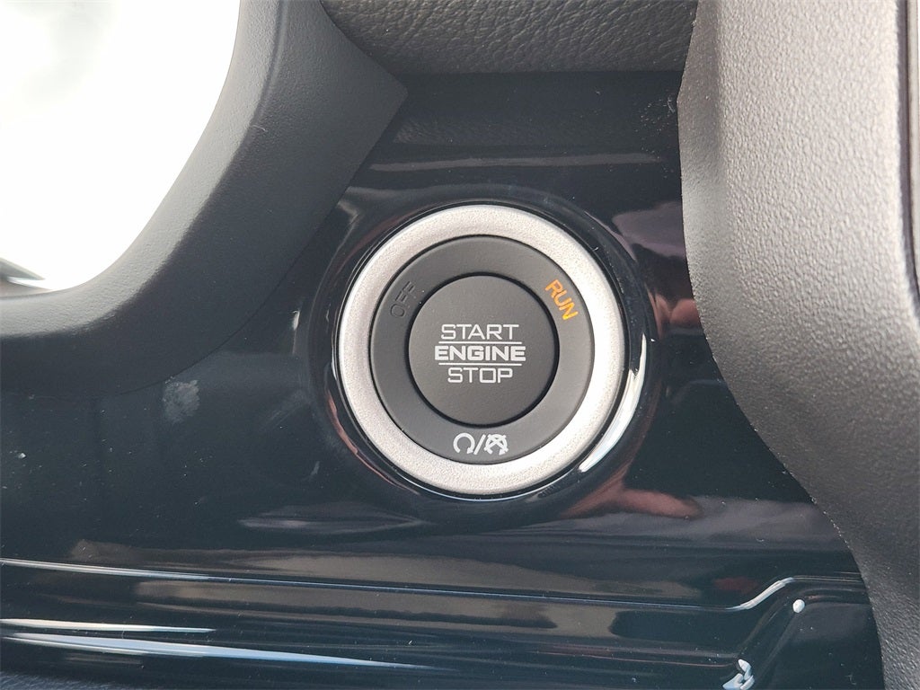 2026 RAM Ram 1500 RAM 1500 LARAMIE CREW CAB 4X2 5'7' BOX