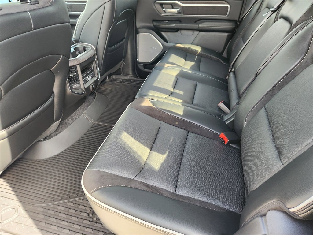 2026 RAM Ram 1500 RAM 1500 LARAMIE CREW CAB 4X2 5'7' BOX