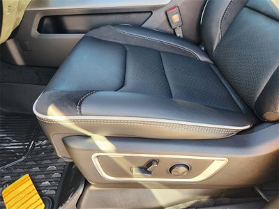 2026 RAM Ram 1500 RAM 1500 LARAMIE CREW CAB 4X2 5'7' BOX