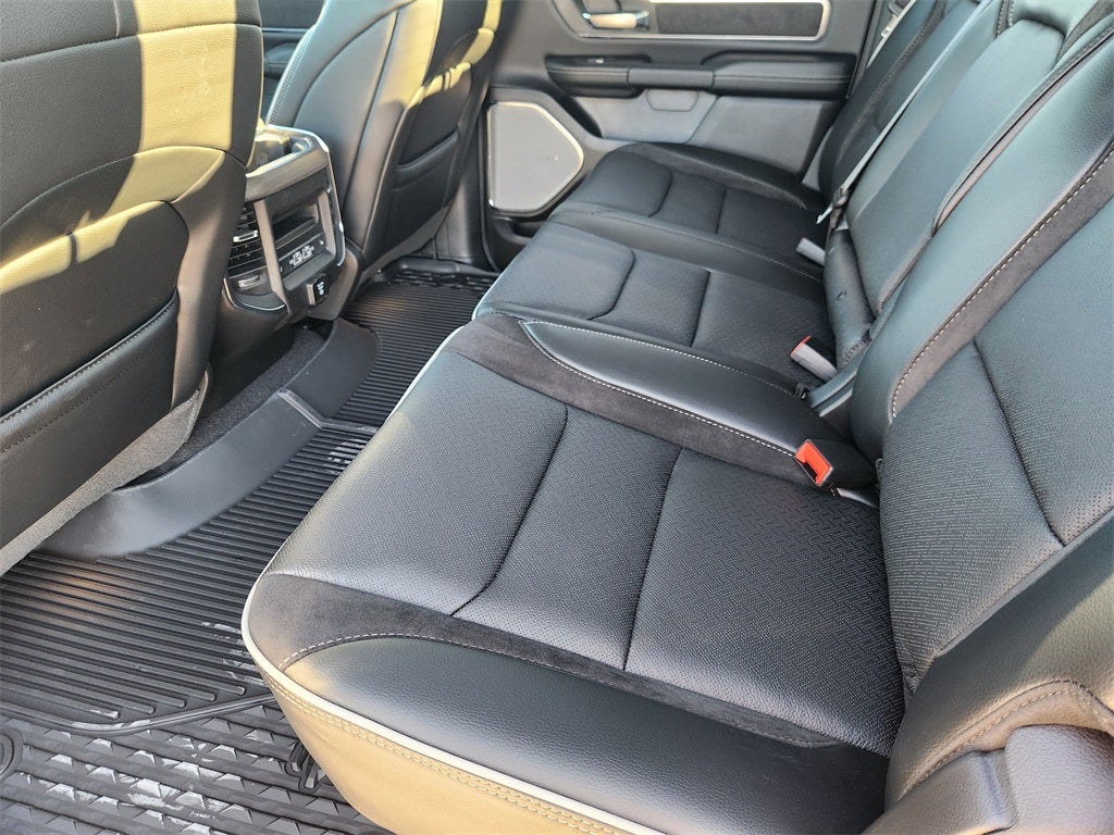 2026 RAM Ram 1500 RAM 1500 LARAMIE CREW CAB 4X2 5'7' BOX