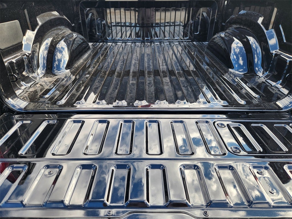 2026 RAM Ram 1500 RAM 1500 LARAMIE CREW CAB 4X2 5'7' BOX