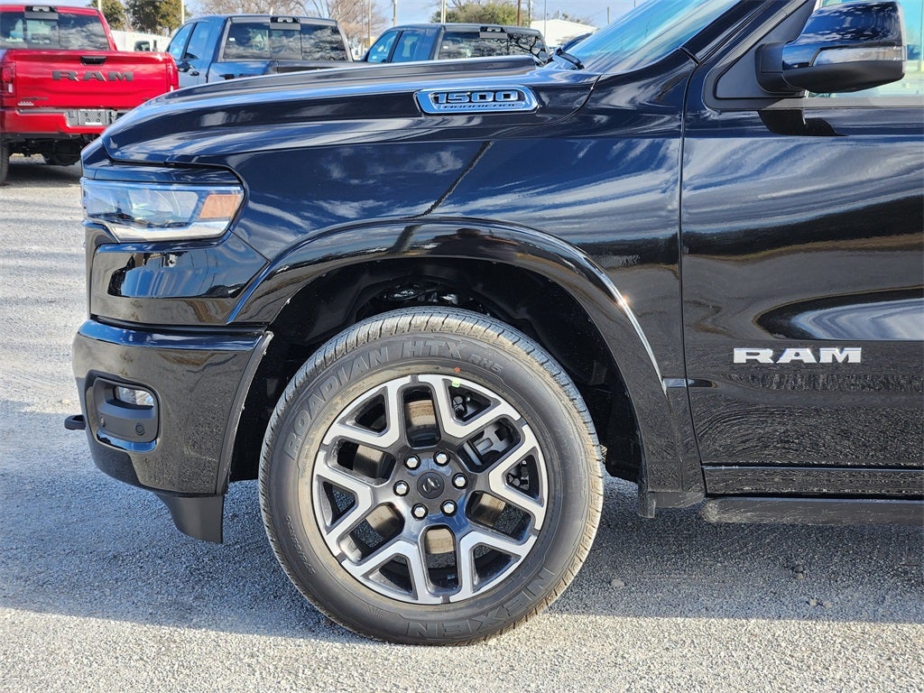 2026 RAM Ram 1500 RAM 1500 LARAMIE CREW CAB 4X2 5'7' BOX