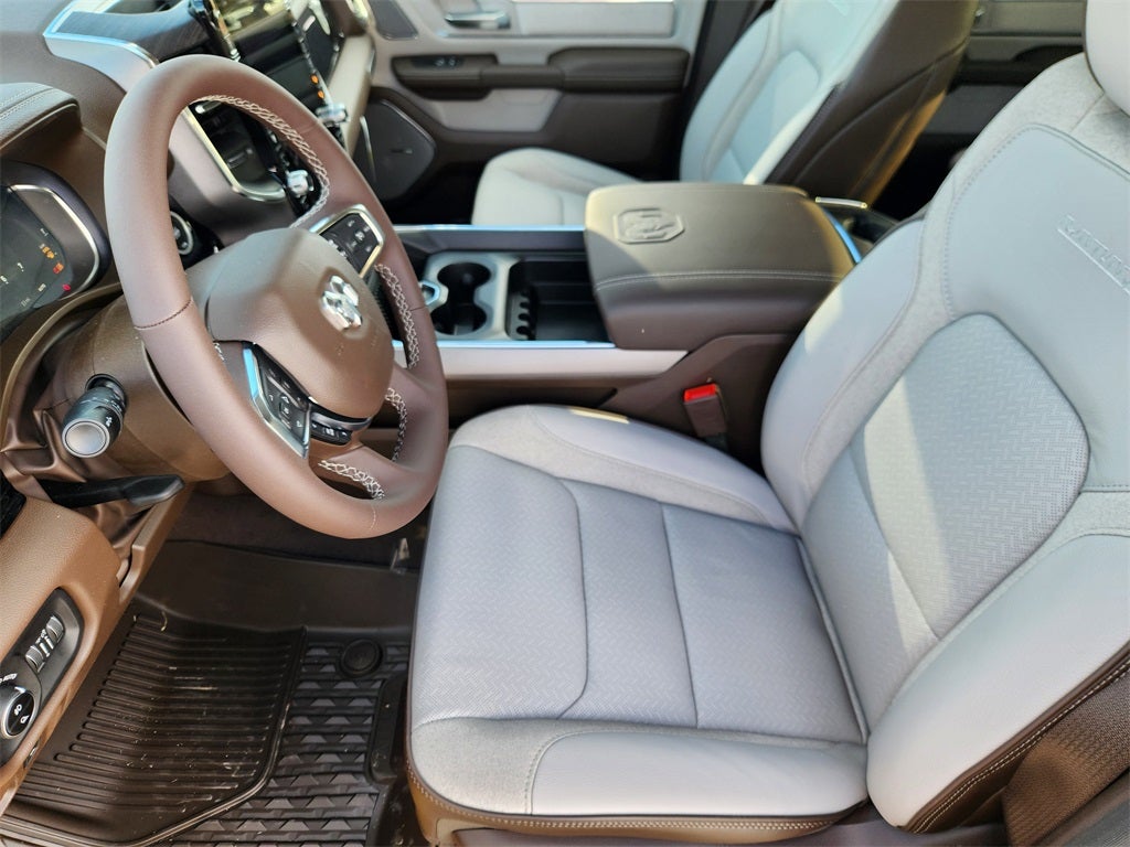 2026 RAM Ram 1500 RAM 1500 LARAMIE CREW CAB 4X2 5'7' BOX