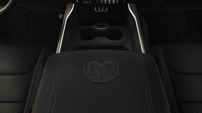 2026 RAM Ram 1500 RAM 1500 LARAMIE CREW CAB 4X2 5'7' BOX