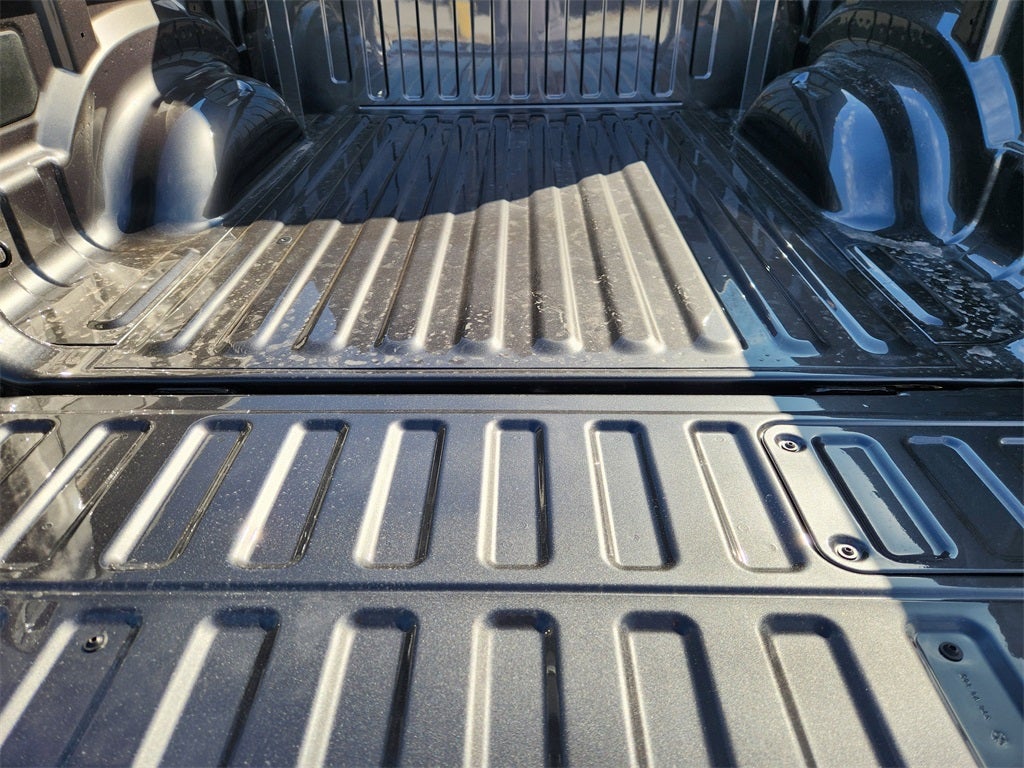 2026 RAM Ram 1500 RAM 1500 LARAMIE CREW CAB 4X2 5'7' BOX