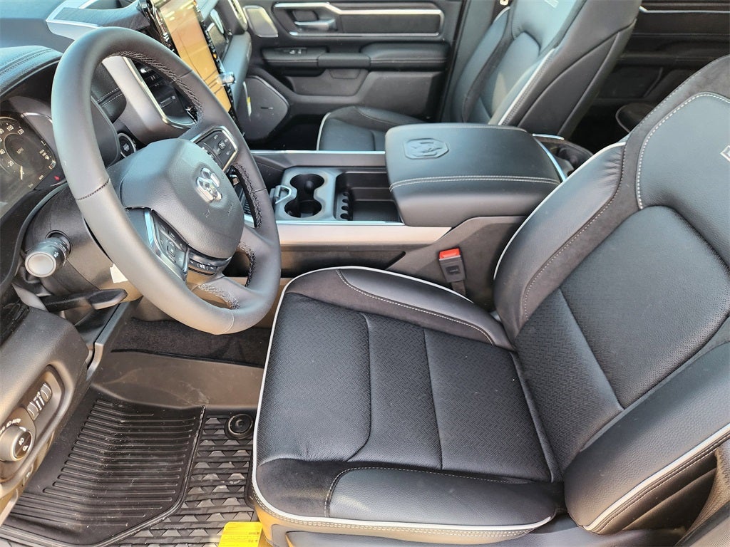 2026 RAM Ram 1500 RAM 1500 LARAMIE CREW CAB 4X2 5'7' BOX