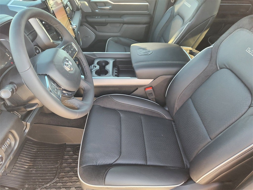 2026 RAM Ram 1500 RAM 1500 LARAMIE CREW CAB 4X2 5'7' BOX