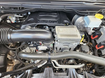 2022 RAM 1500 Laramie Crew Cab 4x2 5'7' Box