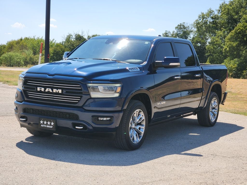 2022 RAM 1500 Laramie Crew Cab 4x2 5'7' Box