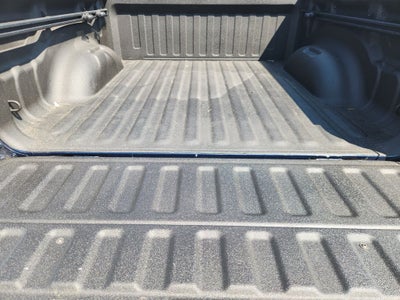 2022 RAM 1500 Laramie Crew Cab 4x2 5'7' Box