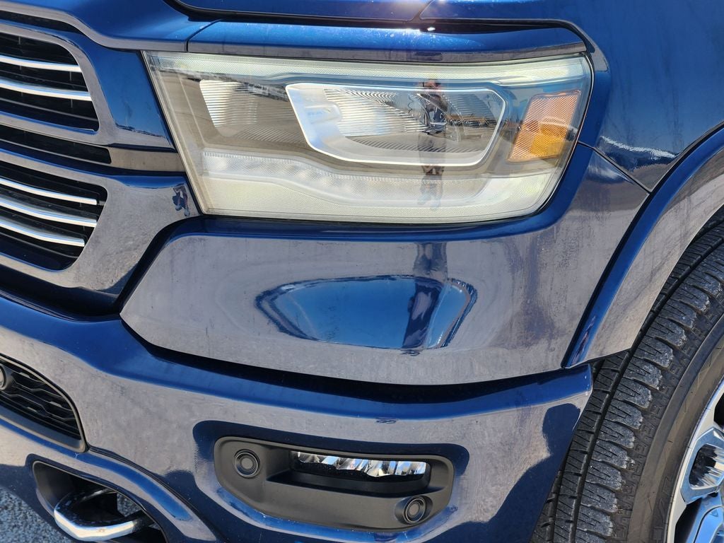 2022 RAM 1500 Laramie Crew Cab 4x2 5'7' Box