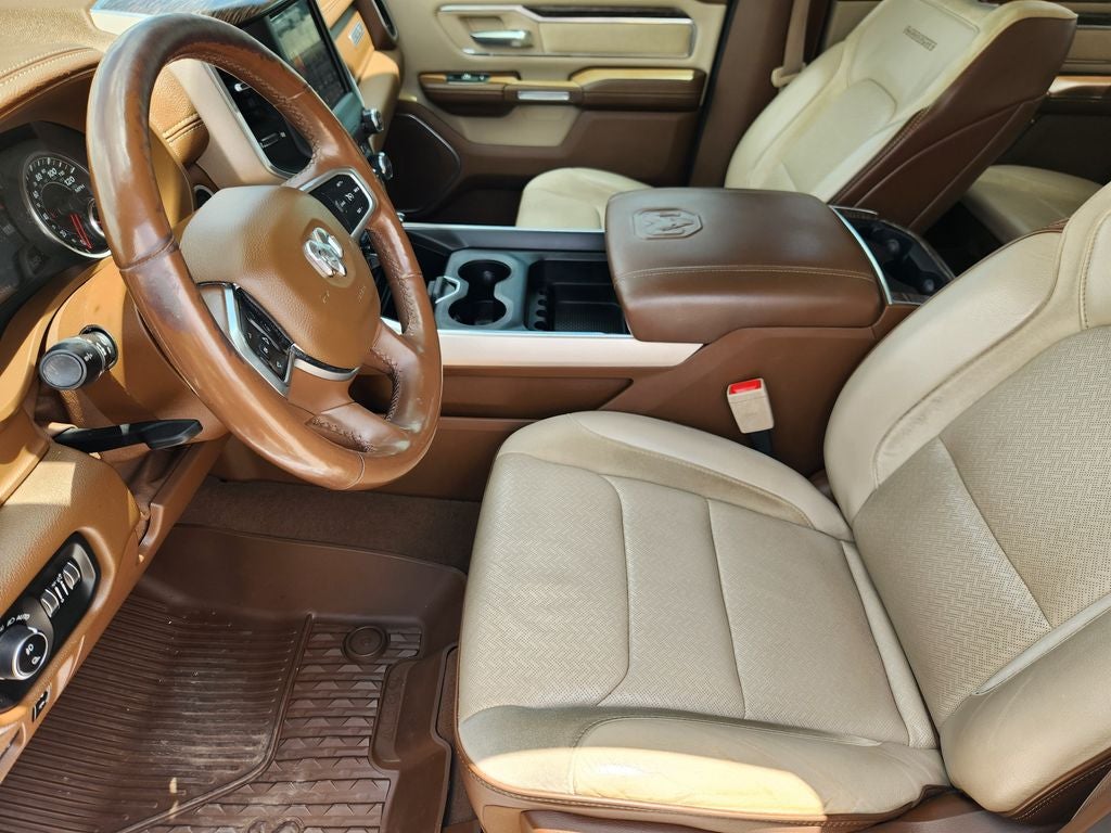 2019 RAM 1500 Laramie Crew Cab 4x2 5'7' Box