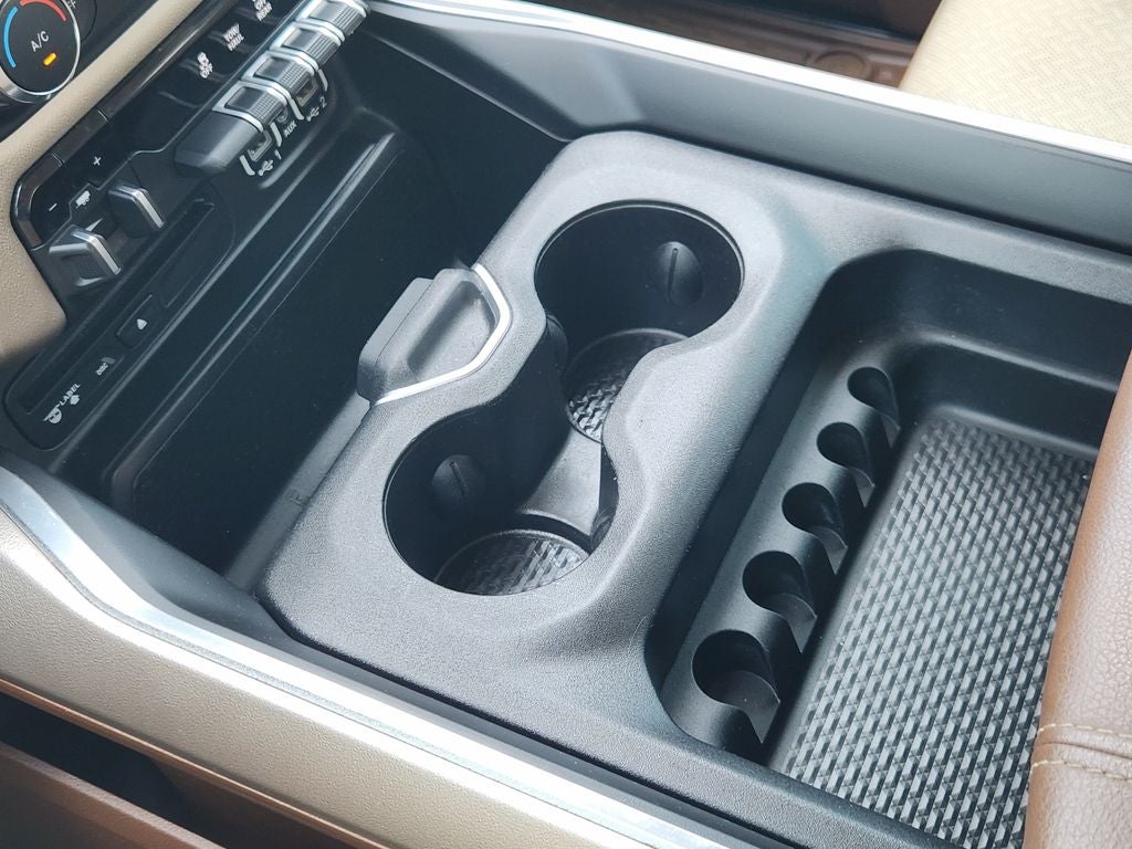 2019 RAM 1500 Laramie Crew Cab 4x2 5'7' Box