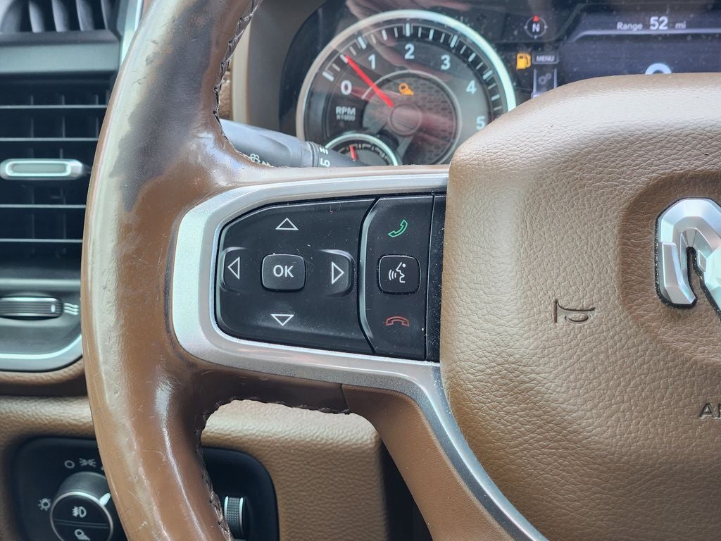 2019 RAM 1500 Laramie Crew Cab 4x2 5'7' Box