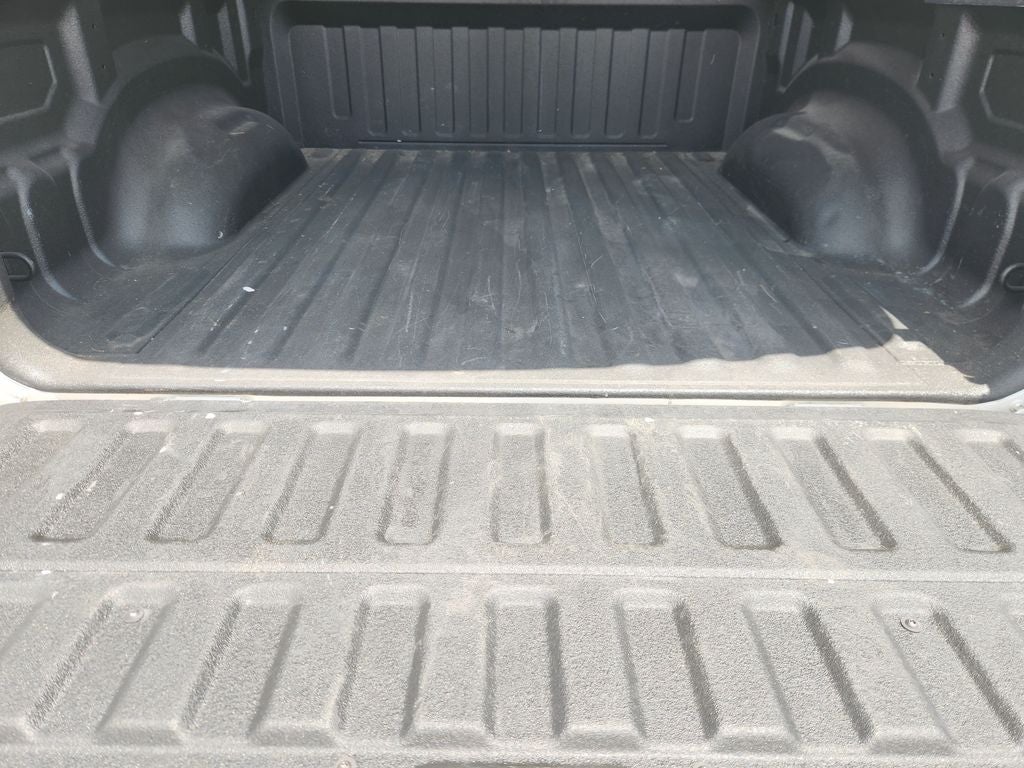 2019 RAM 1500 Laramie Crew Cab 4x2 5'7' Box