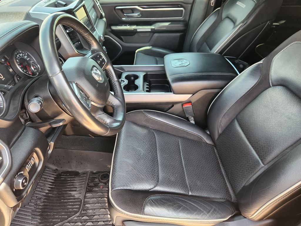 2021 RAM 1500 Laramie Crew Cab 4x2 5'7' Box