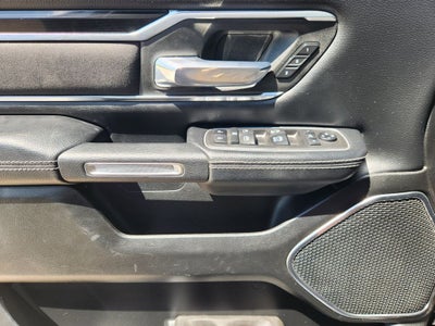 2021 RAM 1500 Laramie Crew Cab 4x2 5'7' Box