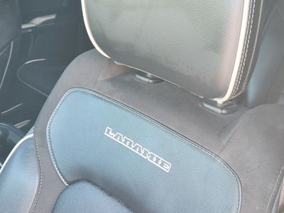 2023 RAM 1500 Laramie Crew Cab 4x2 5'7' Box