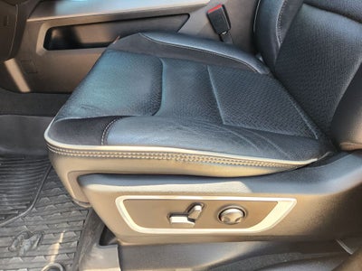 2023 RAM 1500 Laramie Crew Cab 4x2 5'7' Box
