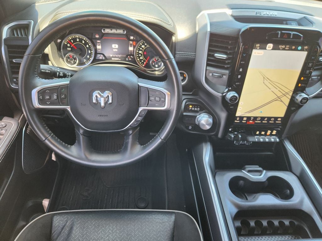 2023 RAM 1500 Laramie Crew Cab 4x2 5'7' Box