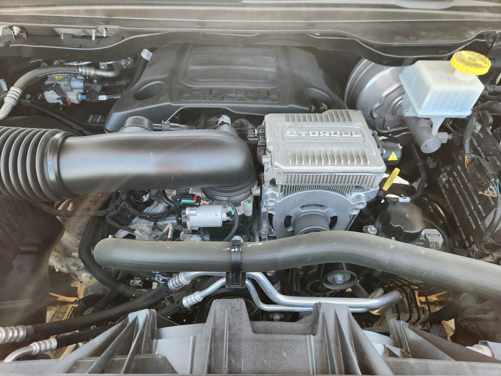 2023 RAM 1500 Laramie Crew Cab 4x2 5'7' Box