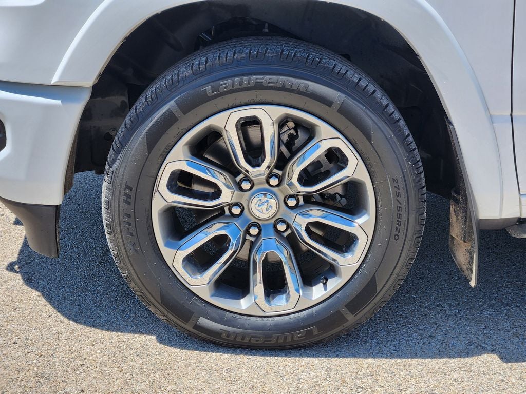 2021 RAM 1500 Laramie Crew Cab 4x2 5'7' Box