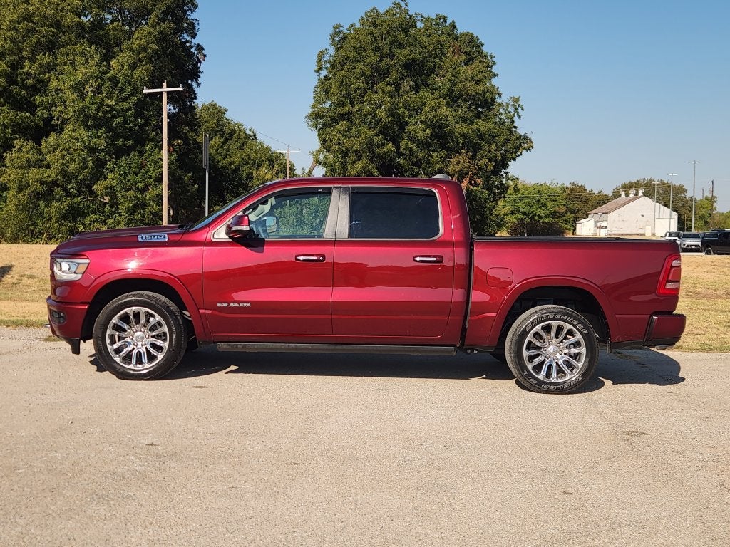 2022 RAM 1500 Laramie Crew Cab 4x2 5'7' Box